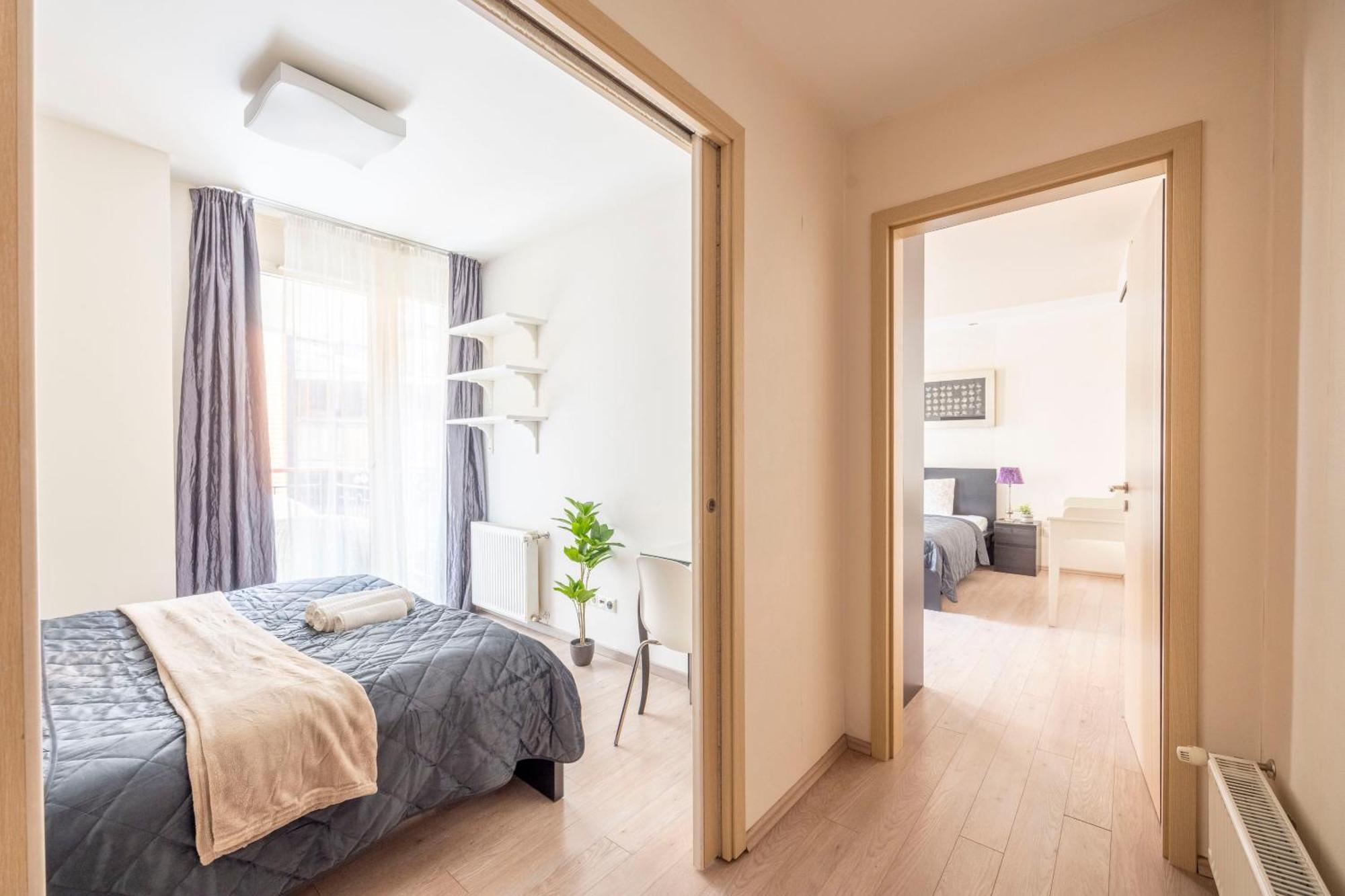 Exclusive Central Suite With Balcony By Prestige Homes 부다페스트 외부 사진