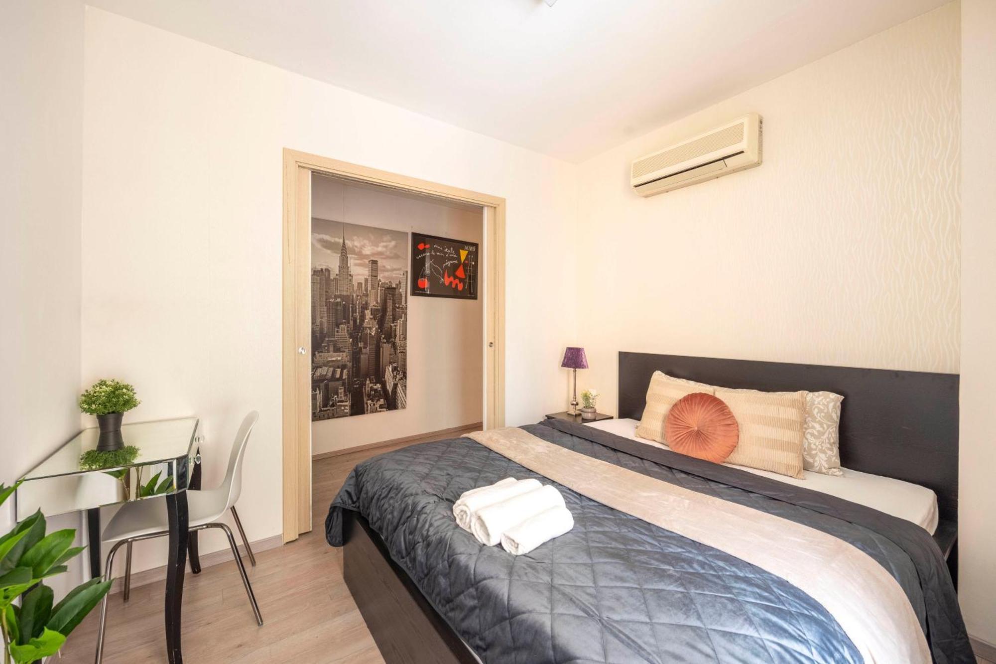 Exclusive Central Suite With Balcony By Prestige Homes 부다페스트 외부 사진
